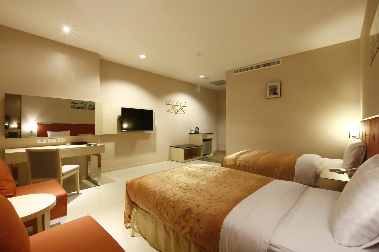 Hua Xiang Hotel-Qishan Exterior photo
